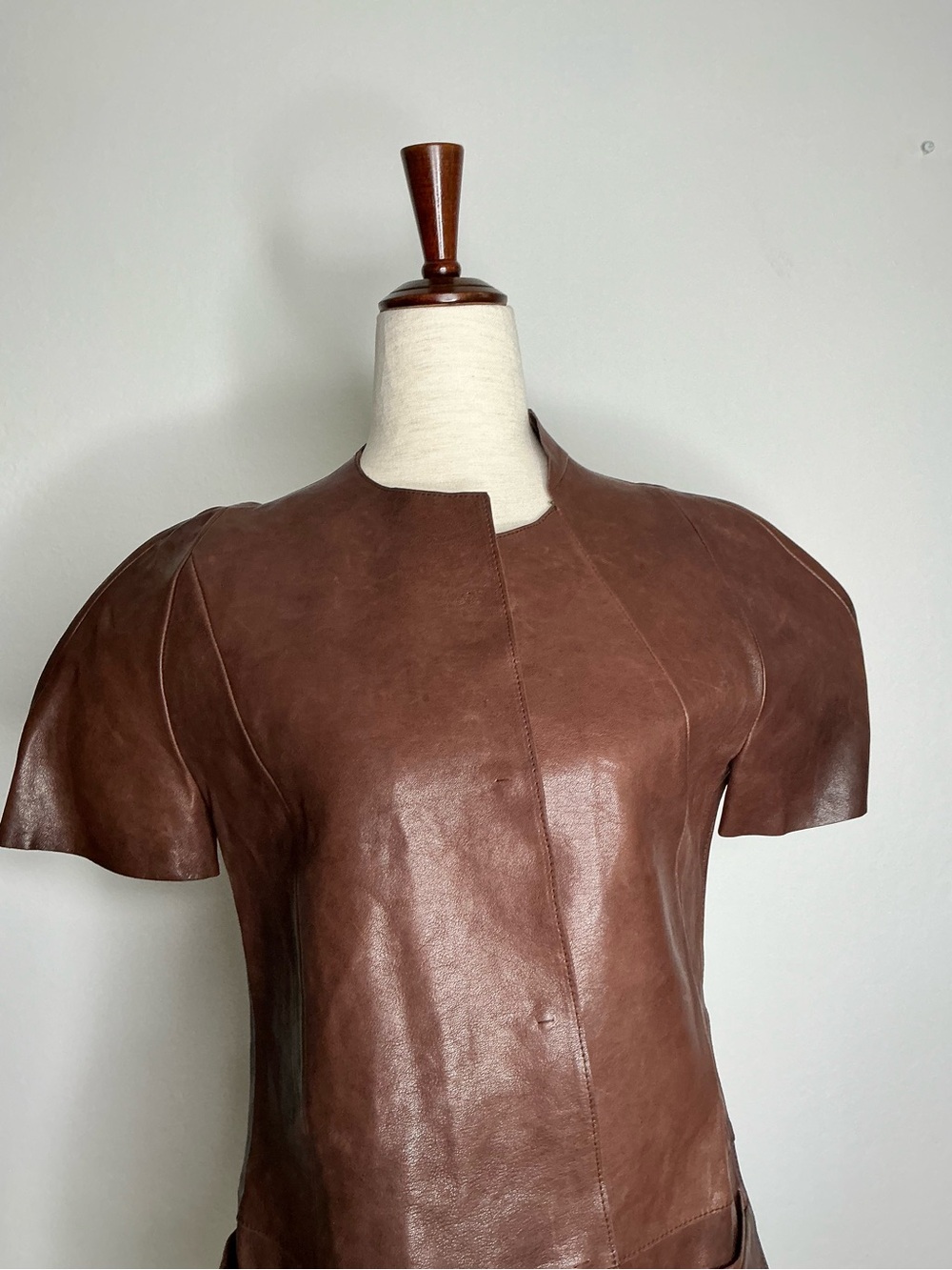 MARNI Brown Lamb Leather Short-Sleeve Jacket Asymmetrical Snap Buttons Size 38 - Picture 4 of 15
